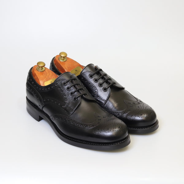 Connemara Brogue in Black Chromexcel