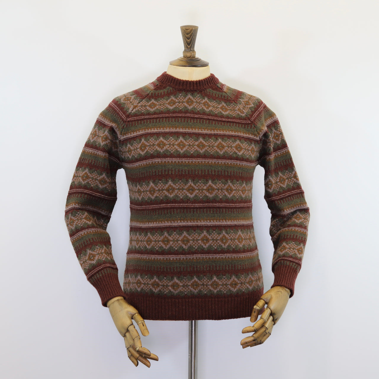 Fisherman Out of Ireland Fairisle Crew Neck Sweater - Chestnut