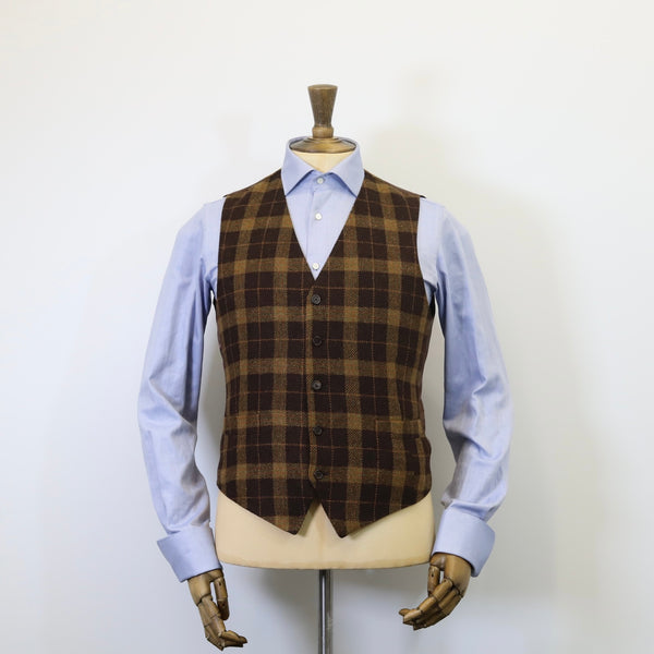 DONNELLY Breanish Tweed Chestnut Check Waistcoat