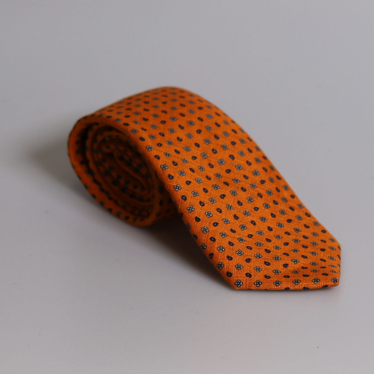 Atelier F & B Linen Tie